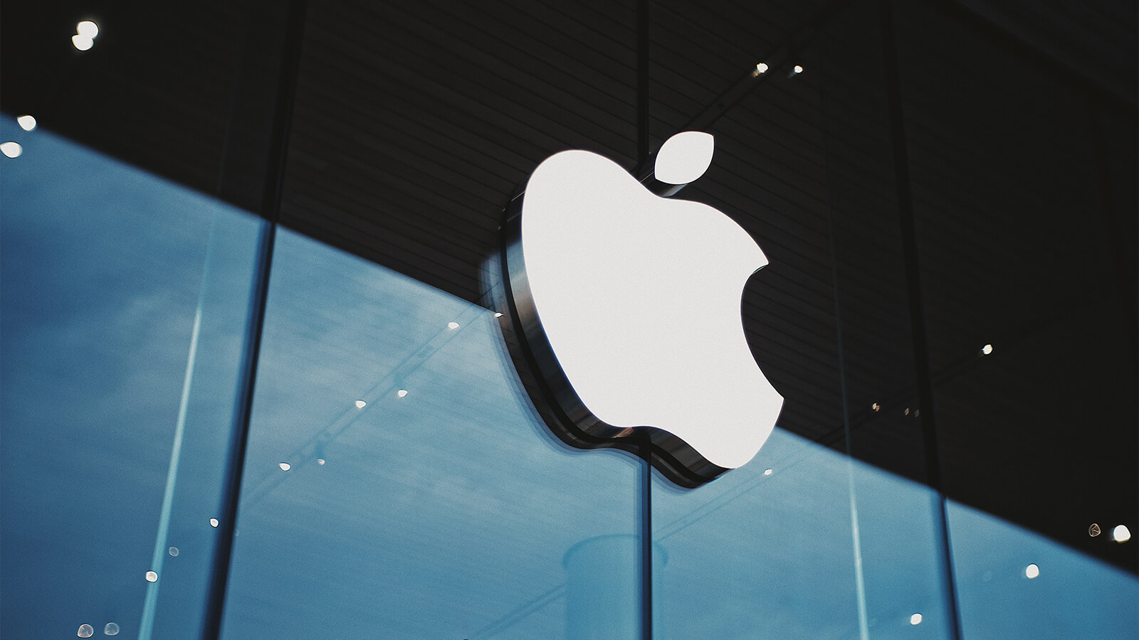 How to Answer the Top Apple Interview Questions (With Sample Answers)